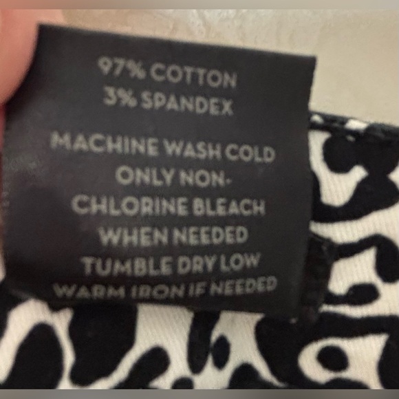 ANN TAYLOR | ladies modern fit animal print pants. Size: 14 - Picture 13 of 14